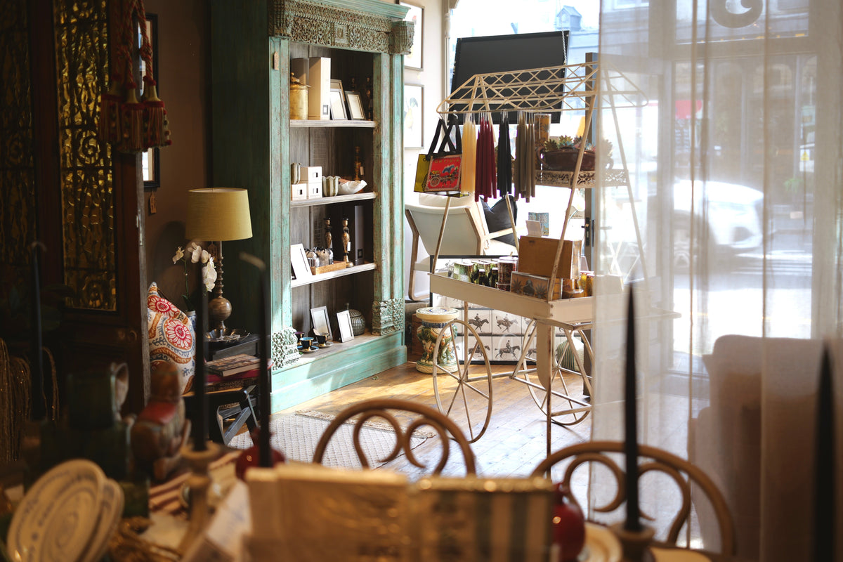 Bookcases & Side Units