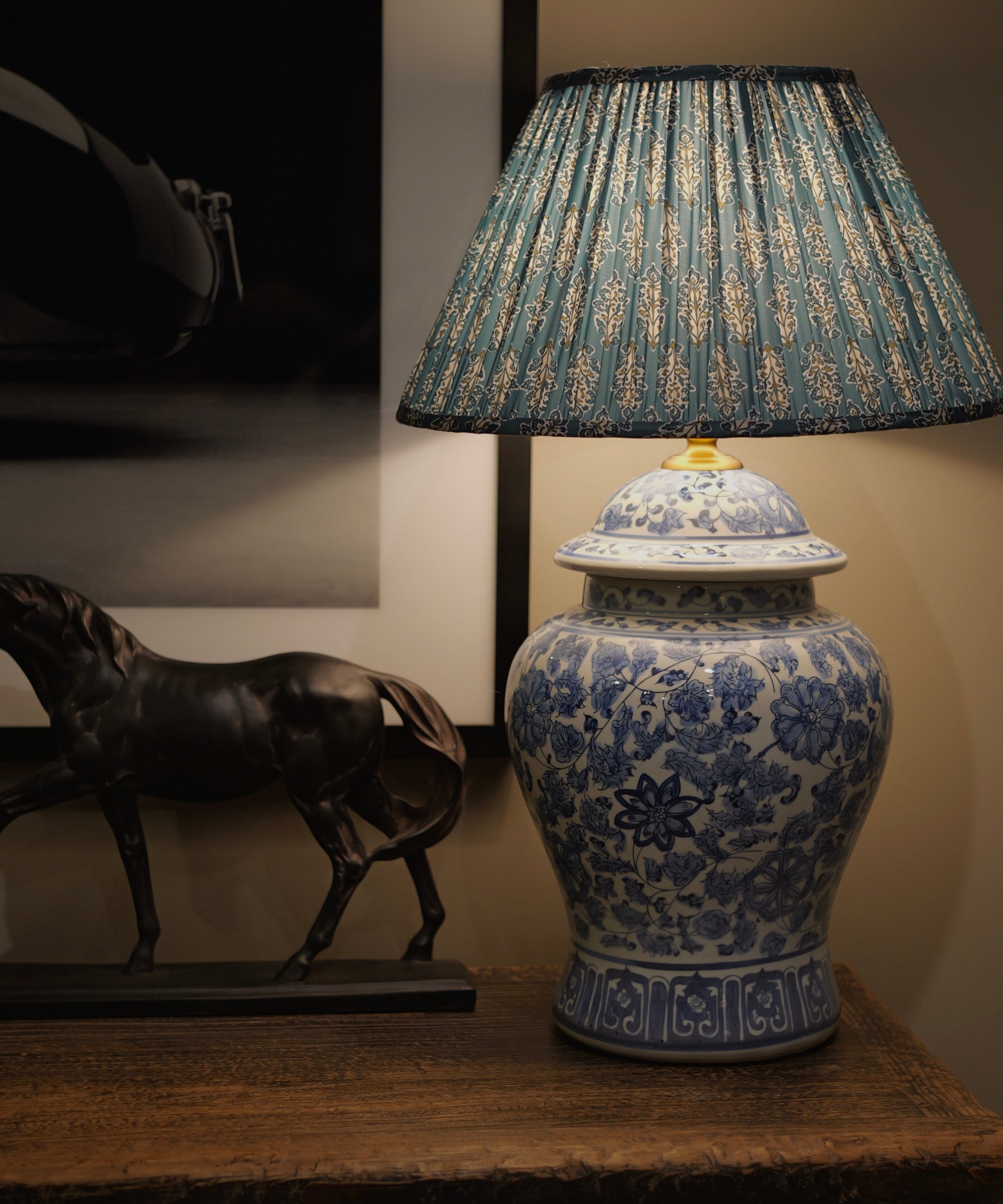 Classic Large Chinoiserie Lamp Base | Blue
